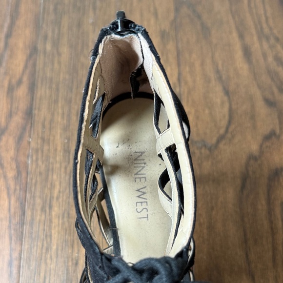 Nine West Black Strappy Lace Up Heels size 6.5 - Picture 6 of 13